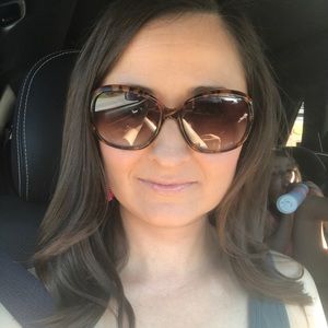 Meet your Posher, Jacqueline